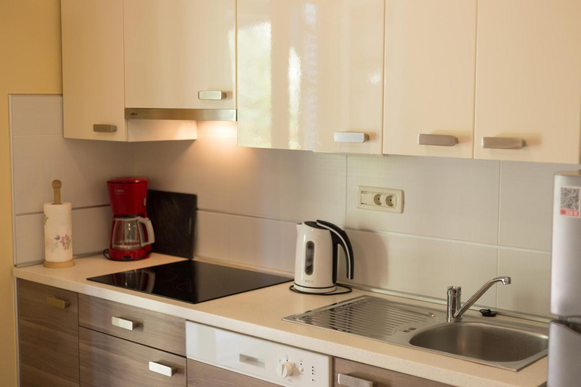 Apartment In Villa Moletto Seaside & Relax - 4 Guests Lovrecica  Exterior photo